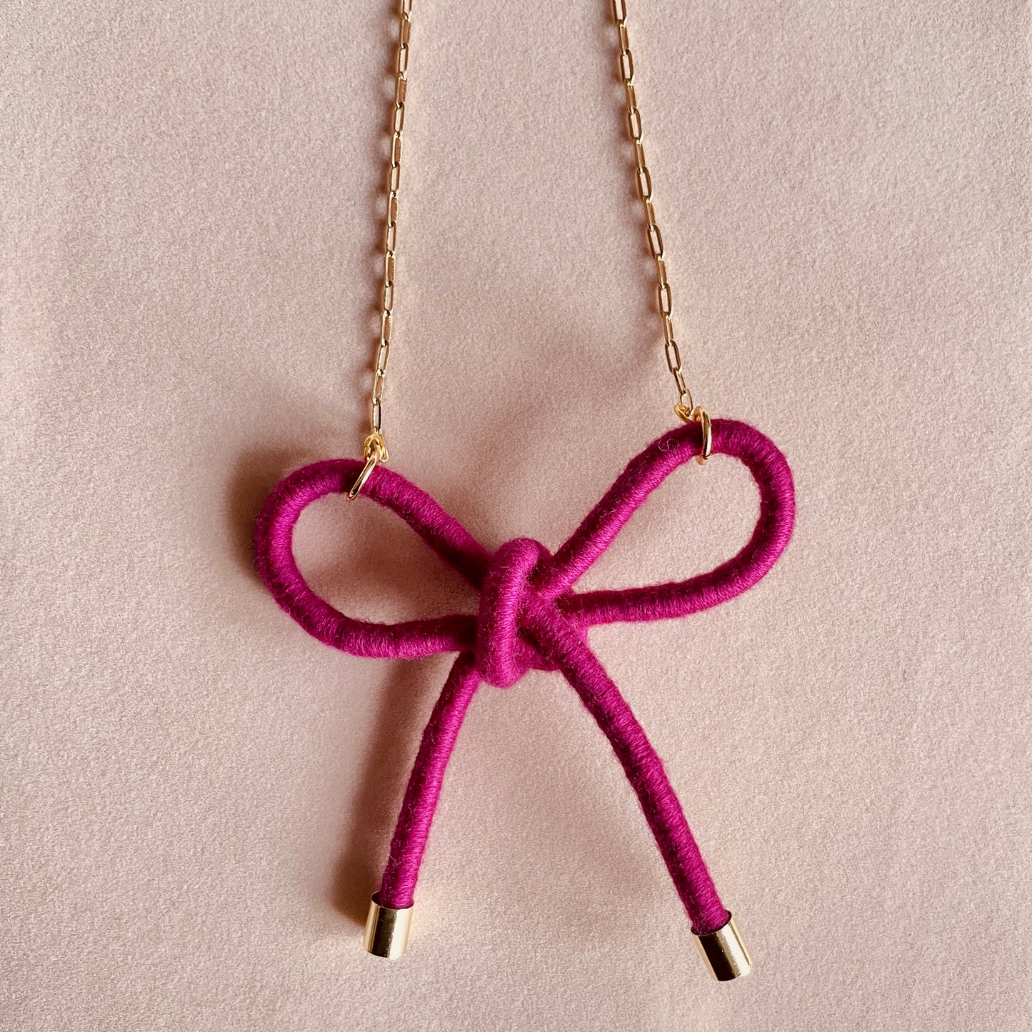 Rope bow necklace
