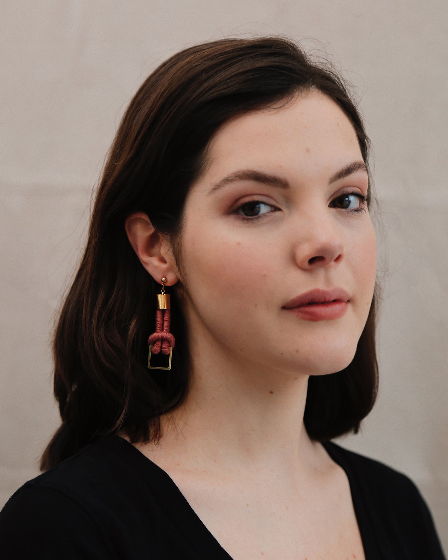 Buckle knot earrings - knottinger.