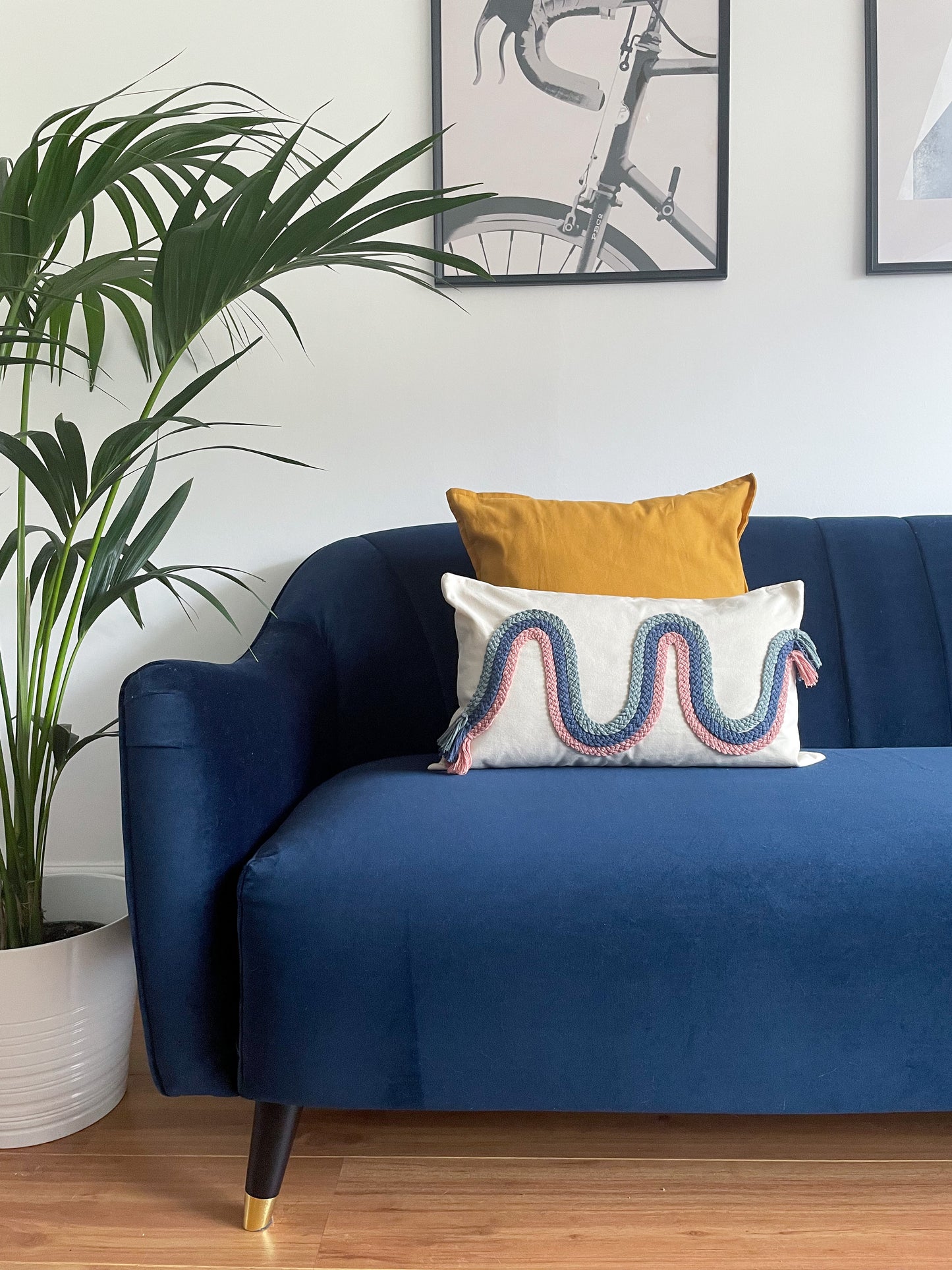 Wave oblong cushion - Eclectic folk - knottinger.