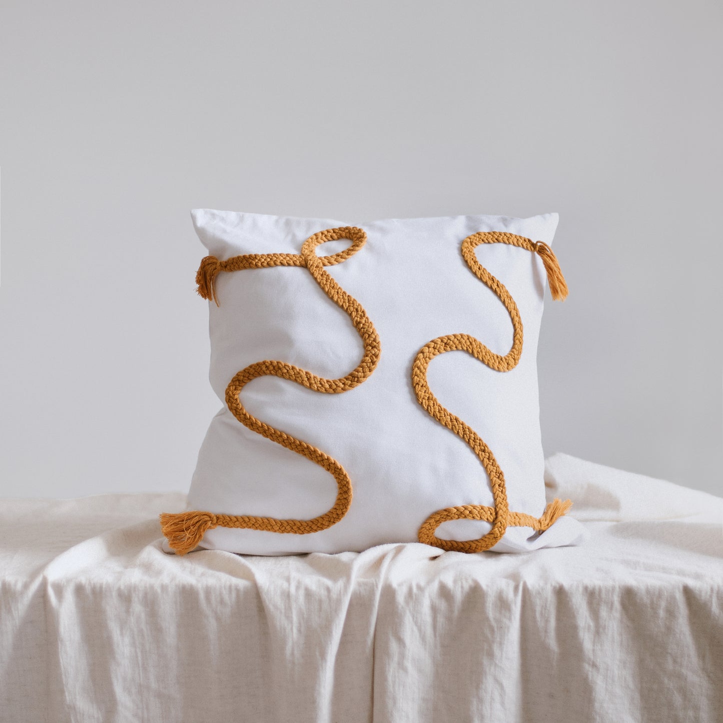 Wave cushion - Mustard - knottinger.