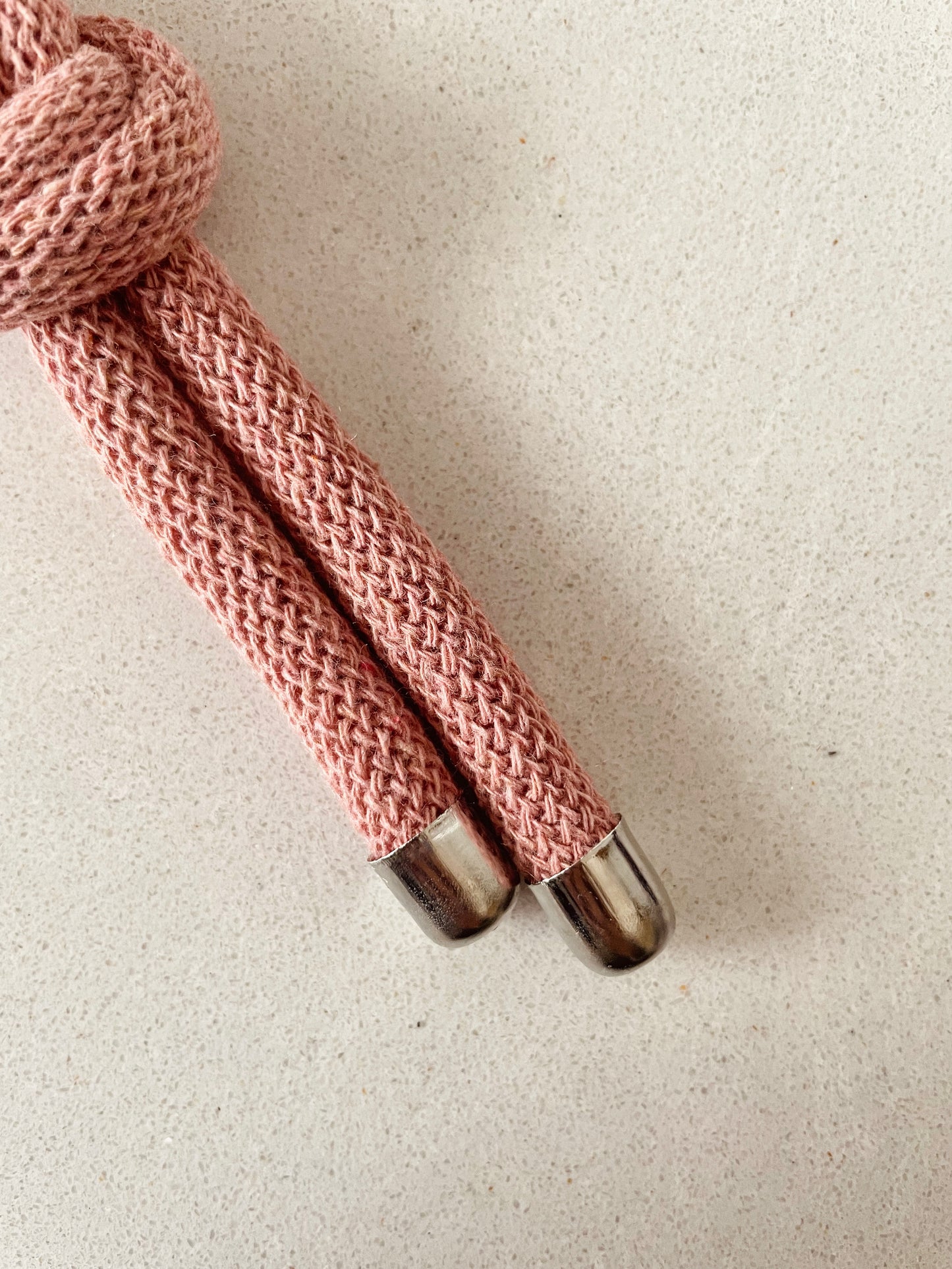 Knotted rope keyrings - knottinger.