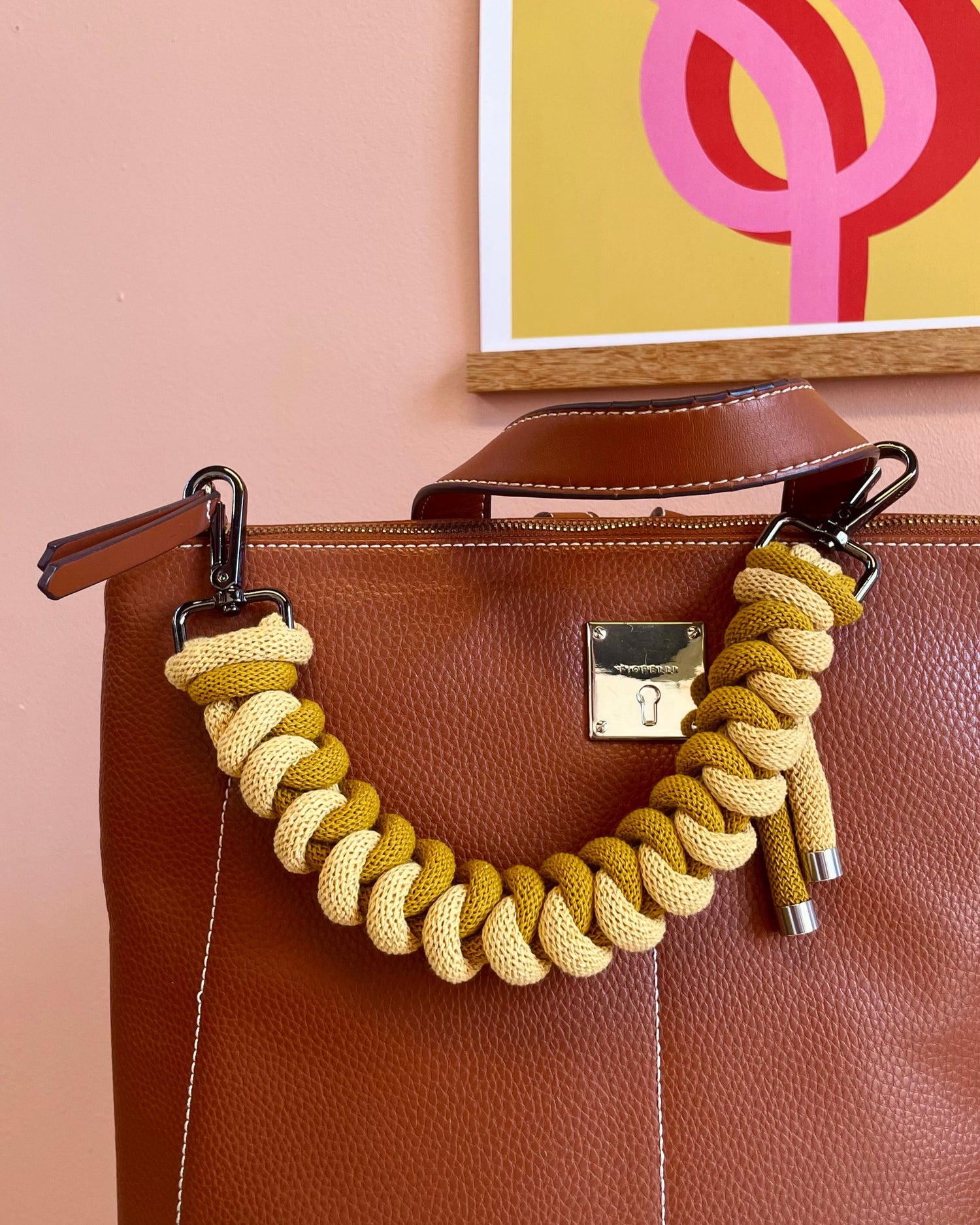 NEW - Two-tone knotted rope bag charm - Knottinger