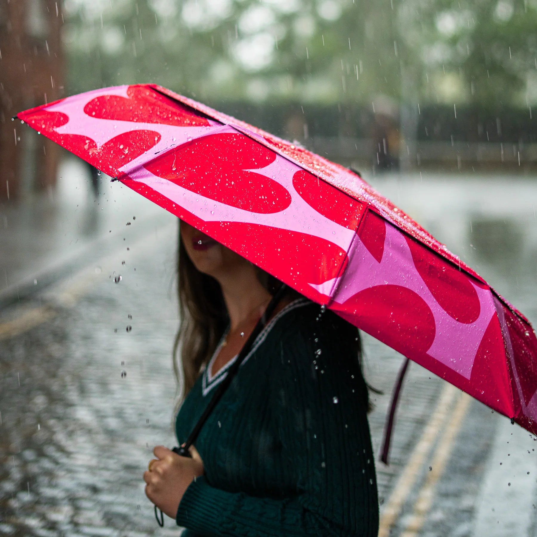Wind-Resistant Umbrella - Love Bug - Knottinger