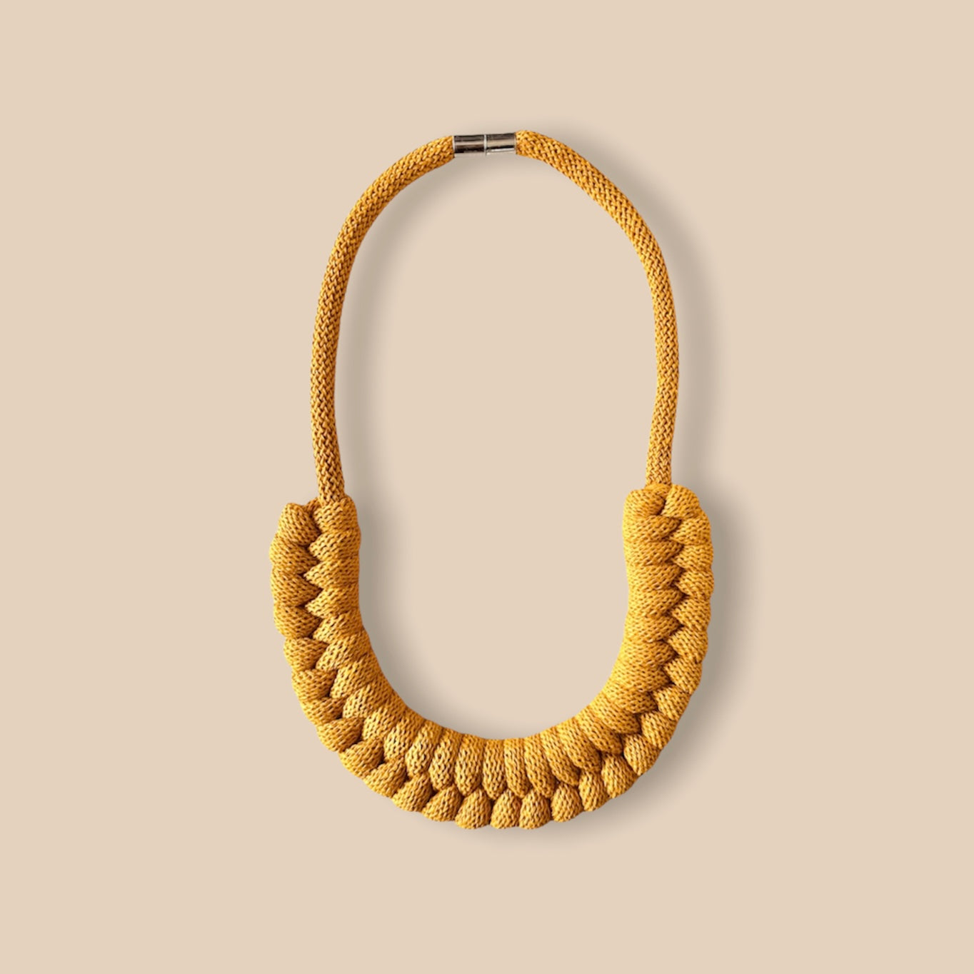 Carina knotted rope necklace - Knottinger